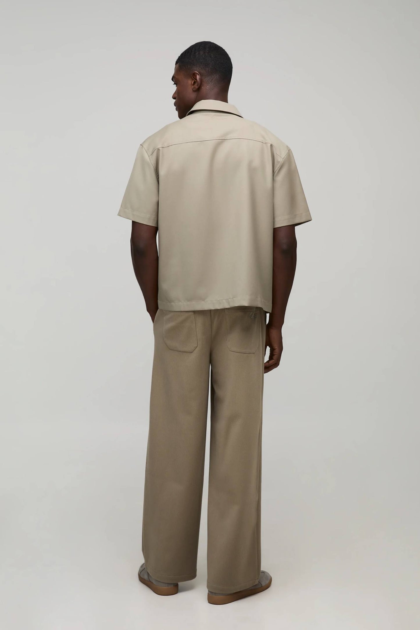 Pants Relaxed Beige